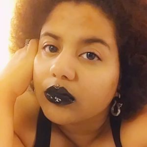 Meet your Posher, Briana